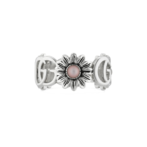 GG Marmont Ring with Double G and flower motif in sterling silver and pink mother of pearl YBC527394002