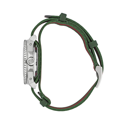 Gucci Dive 40 mm stainless steel case, black dial, ceramic bezel, nato green-red-green strap, self-winding movement YA136364