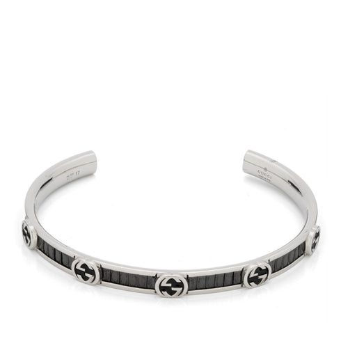 Gucci Interlocking Gucci Interlocking cuff bracelet in sterling silver, black crystals and enamel YBA876231001