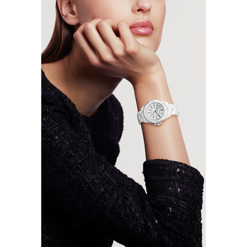 OROLOGIO J12 CALIBRO 12.2, 33 MM H5699